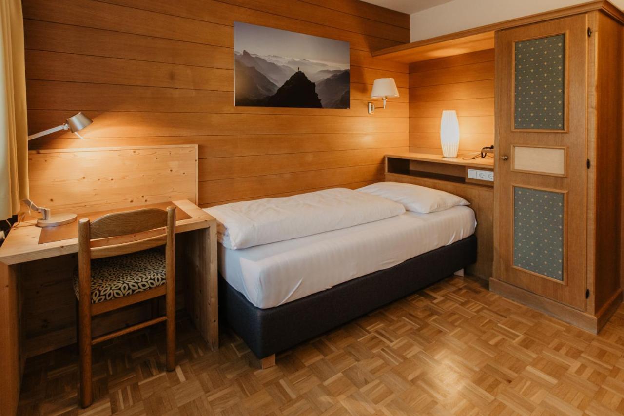 Parkhotel Matrei Matrei am Brenner Bagian luar foto
