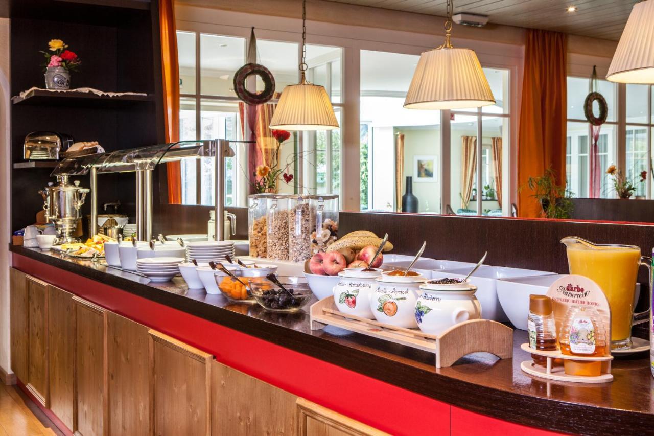 Parkhotel Matrei Matrei am Brenner Bagian luar foto