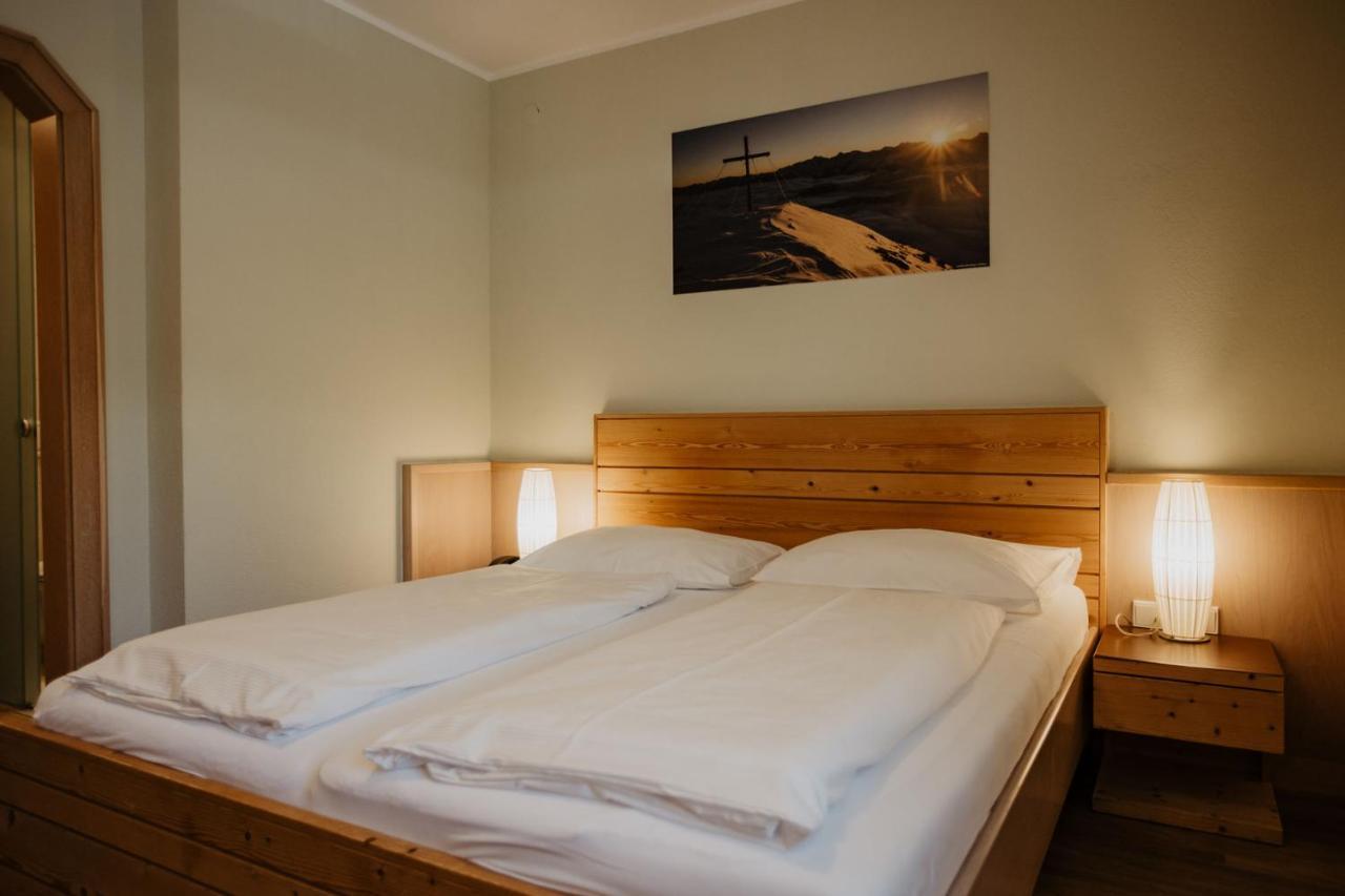 Parkhotel Matrei Matrei am Brenner Bagian luar foto