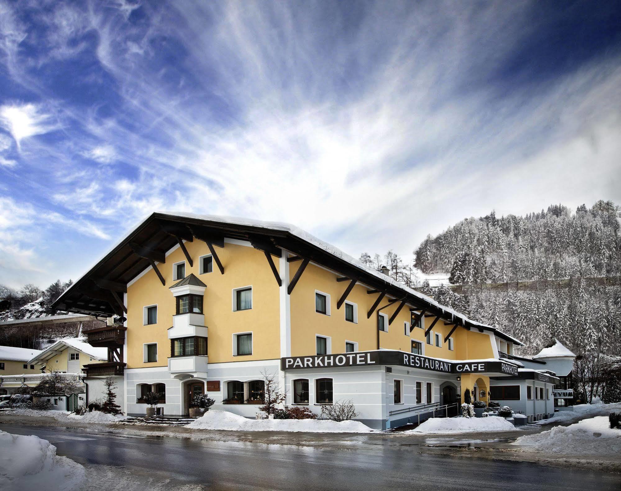 Parkhotel Matrei Matrei am Brenner Bagian luar foto