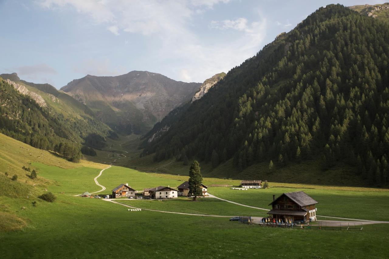 Parkhotel Matrei Matrei am Brenner Bagian luar foto
